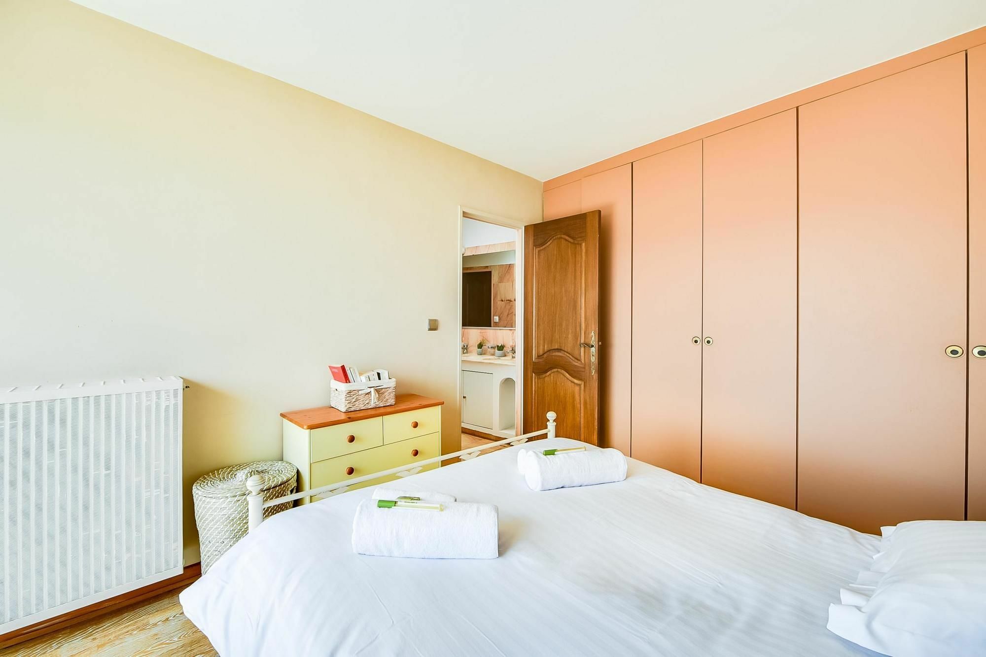Le Cygne 1 Apartment *