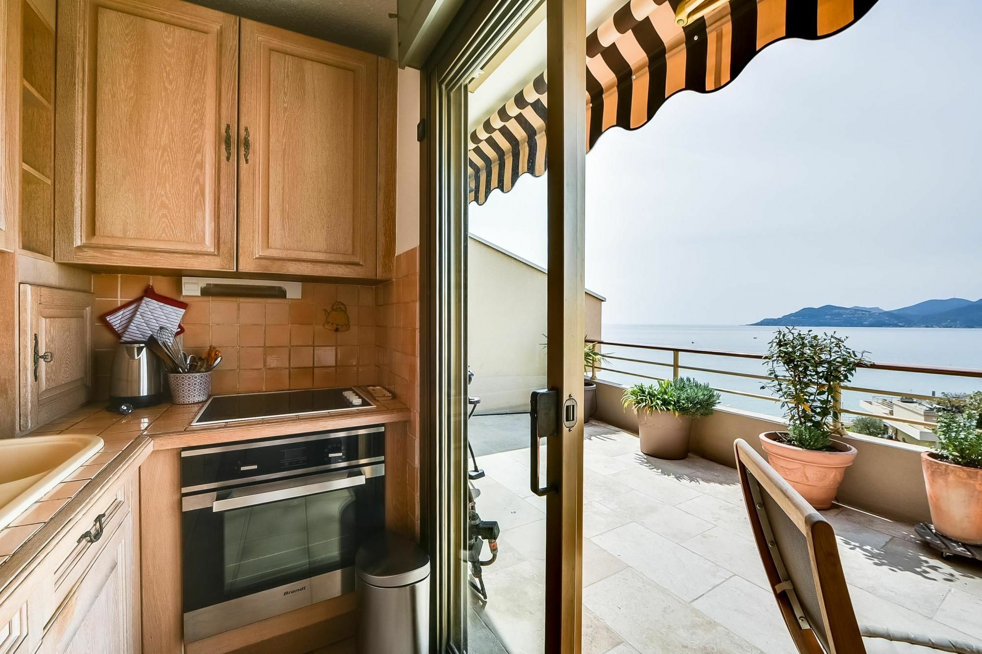 Le Cygne 1 Apartment *
